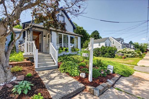 107 Ledgelawn Ave, Bar Harbor, ME, 04609-1317 | Card Image
