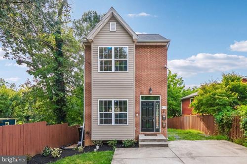 422 58th St Ne, WASHINGTON, DC, 20019-6909 | Card Image