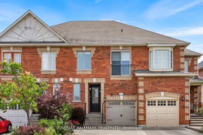 37 Copperstone Cres, House attached with 3 bedrooms, 4 bathrooms and 3 parking in Richmond Hill ON | Image 1