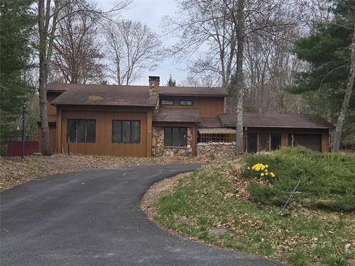 13 Skunk Hollow Rd, South Fallsburg, NY, 12779-5424 | Card Image