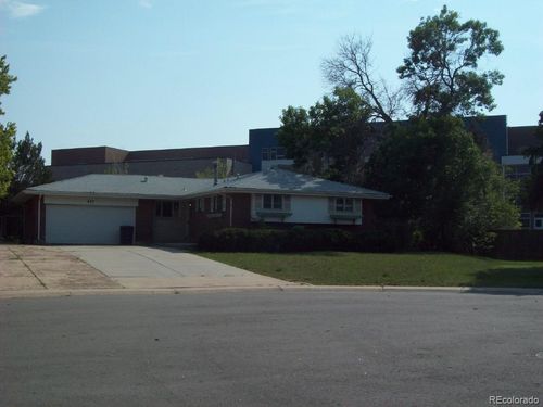 297 Salem Ct, Aurora, CO, 80011-8409 | Card Image