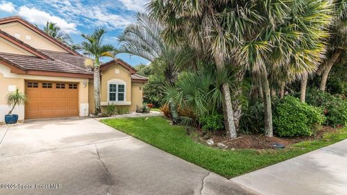 105 Caledonia Dr, Melbourne Beach, FL, 32951-3902 | Card Image