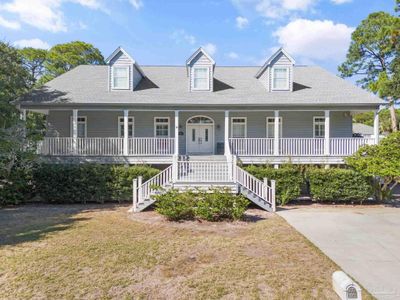 4741 Chinquapin Dr, House other with 3 bedrooms, 4 bathrooms and 4 parking in Gulf Breeze FL | Image 1