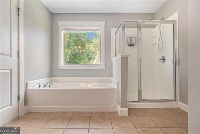 2076 Hatteras Way Nw, House other with 6 bedrooms, 4 bathrooms and 4 parking in Atlanta GA | Image 15