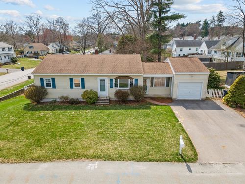14 Beaver St, Nashua, NH, 03063-3127 | Card Image
