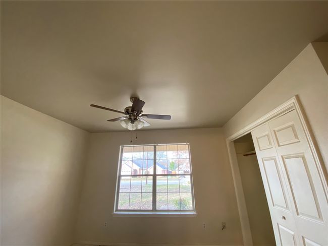 3241 Lexington Dr, Home with 2 bedrooms, 2 bathrooms and null parking in Tyler TX | Image 5