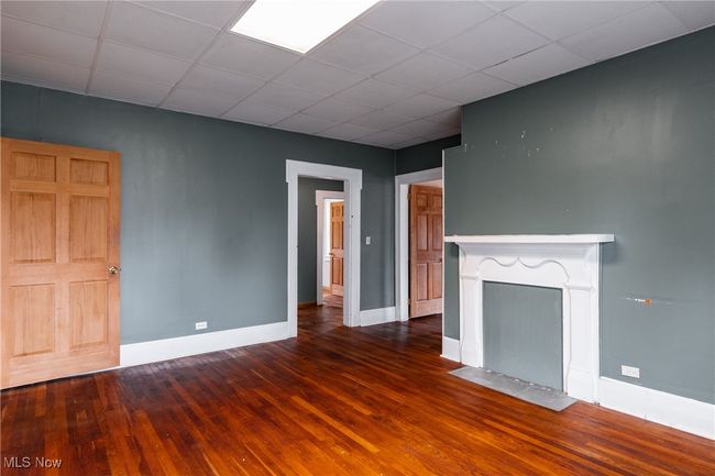 216 W North St, House other with 3 bedrooms, 2 bathrooms and null parking in Harrisville WV | Image 5