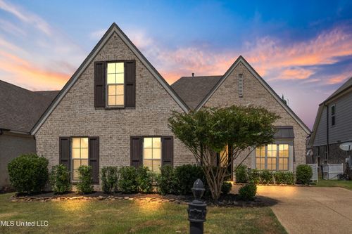 8748 Purple Martin Dr, Olive Branch, MS, 38654-6696 | Card Image