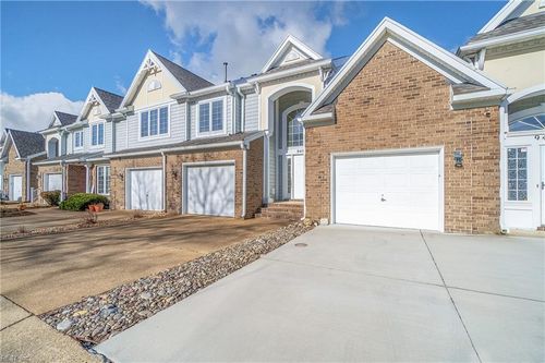 9489 Mooring Dr, Norfolk, VA, 23518-6301 | Card Image
