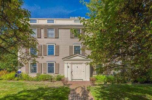 159 Brattle Street, Cambridge, MA, 02138 | Card Image
