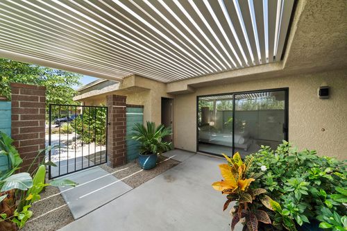 67990 Seven Oaks Dr, Cathedral City, CA, 92234-6736 | Card Image
