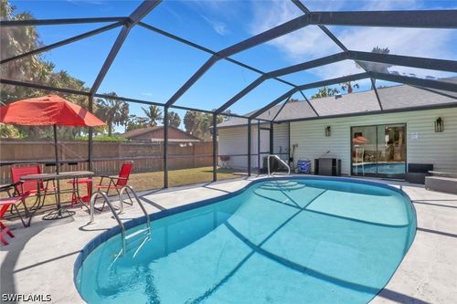 11361 Pendleton St, BONITA SPRINGS, FL, 34135-5940 | Card Image