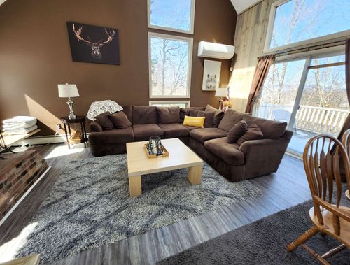 136 Summit Dr, Campton, NH, 03223-5305 | Card Image