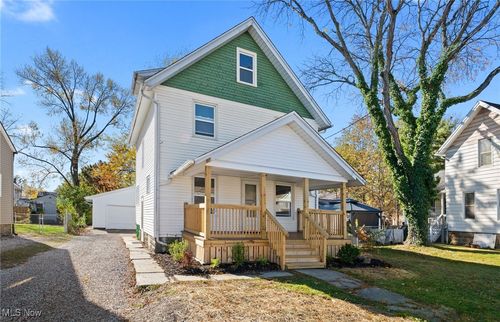 545 E Broad St, Elyria, OH, 44035-6471 | Card Image