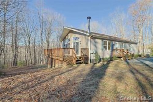 800 South Rd, Wurtsboro, NY, 12790-7408 | Card Image