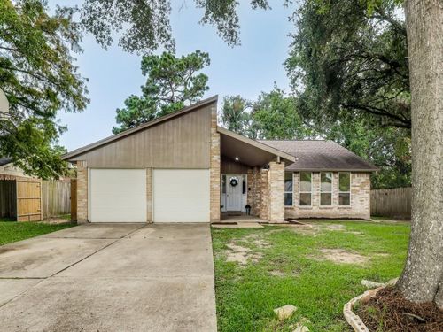 3911 Wintergreen, Humble, TX, 77396 | Card Image