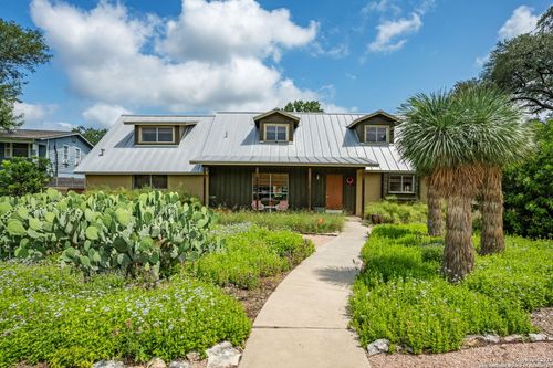1139 Lockhill Selma, San Antonio, TX, 78213 | Card Image