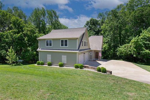 415 Barren Trace Rd, Glasgow, KY, 42141-7040 | Card Image