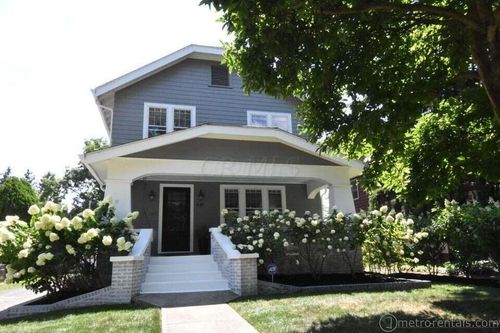 445 Oakland Park Ave, Columbus, OH, 43214-4150 | Card Image
