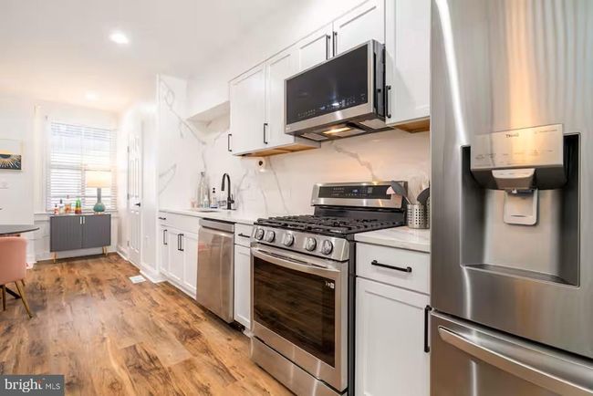 222 S Robinson St, Townhouse with 2 bedrooms, 3 bathrooms and null parking in BALTIMORE MD | Image 4