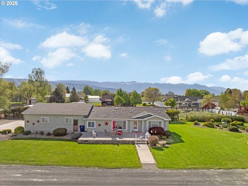 960 1/2 H St, Baker City, OR, 97814-1981 | Card Image