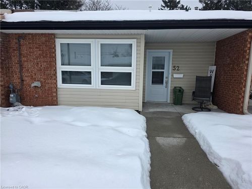 52 Gates Lane, Hamilton, ON, L9B1T8 | Card Image