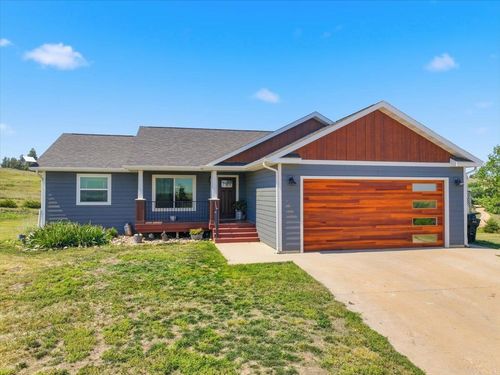 19127 Cattle Dr, Belle Fourche, SD, 57717-6232 | Card Image