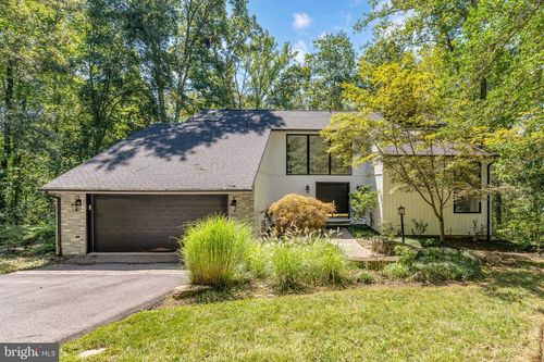 2023 Huntcliff Dr, Gambrills, MD, 21054-2029 | Card Image