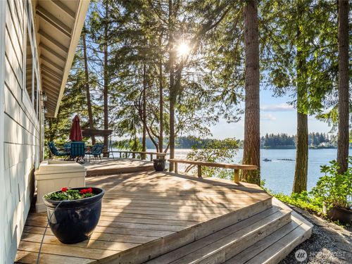 56 Silcox Is, Lakewood, WA, 98498-2105 | Card Image