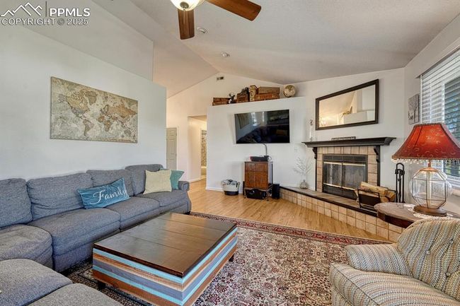 16440 Eastonville Rd, House other with 3 bedrooms, 2 bathrooms and 4 parking in Elbert CO | Image 8
