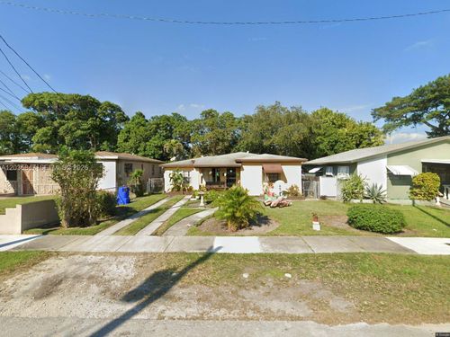 1239 Nw 70th St, Miami, FL, 33147-7020 | Card Image