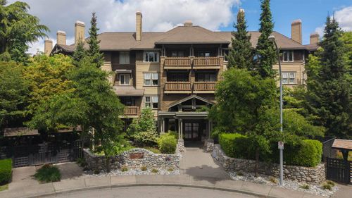 213-15 Smokey Smith Pl, New Westminster, BC, V3L5V7 | Card Image