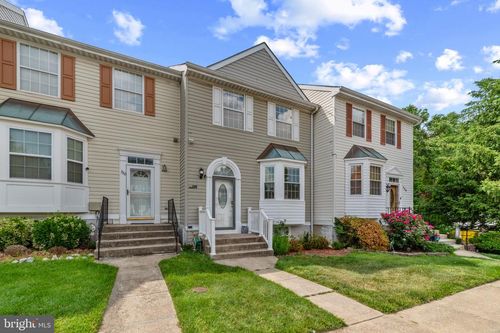 348 Lindera Ct, GLEN BURNIE, MD, 21061-1805 | Card Image
