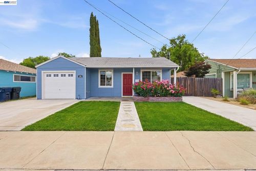 614 James St, Livermore, CA, 94551-2758 | Card Image