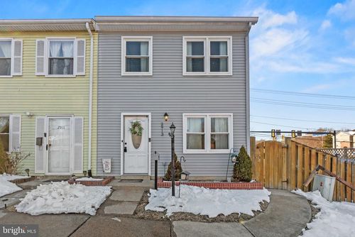 2913 Pheasant Ln, WOODBRIDGE, VA, 22191-4621 | Card Image