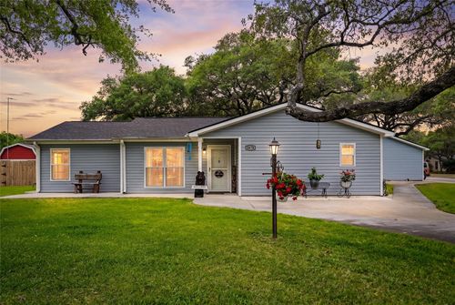 2175 6th St, Ingleside, TX, 78362-6119 | Card Image