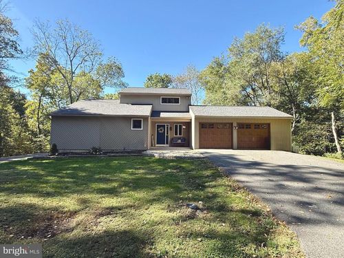 13 Shade Rd, OLEY, PA, 19547-8971 | Card Image