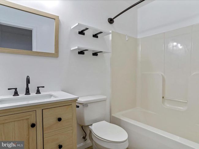 689 Windy Way, House other with 3 bedrooms, 2 bathrooms and null parking in FRONT ROYAL VA | Image 12