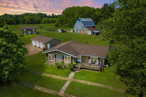 18400 Lundgren Dr, Finlayson, MN, 55735-4233 | Card Image