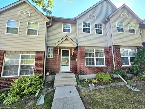 5-26 Poplar Dr, Cambridge, ON, N3C4A3 | Card Image