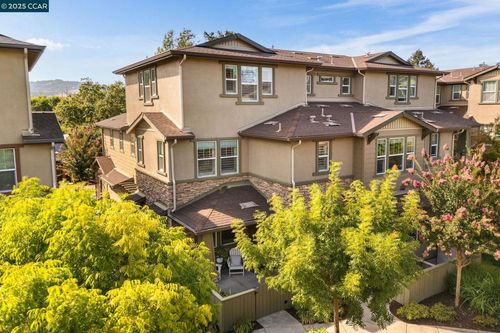 338 El Paseo Cir, Walnut Creek, CA, 94597-3277 | Card Image