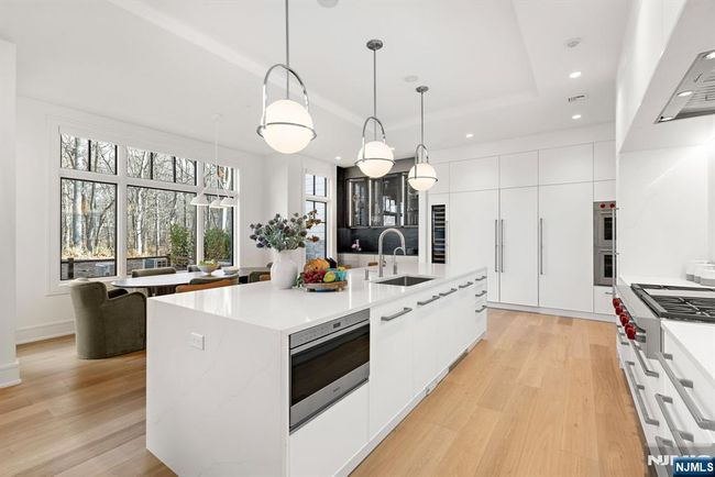 23 Stone Bridge Ct, Townhouse with 4 bedrooms, 5 bathrooms and null parking in Demarest NJ | Image 10