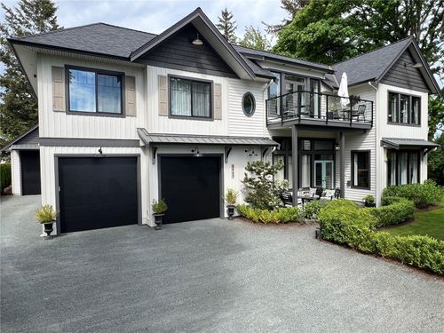 3943 Dillman Rd, Campbell River, BC, V9H1R5 | Card Image