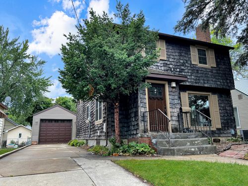218 10th St Se, Rochester, MN, 55904-6429 | Card Image