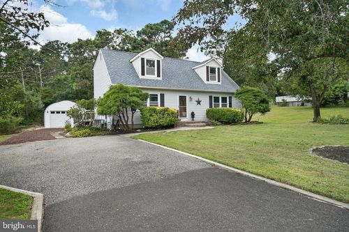 16 Lynnette Dr, Marmora, NJ, 08223-1182 | Card Image