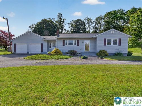 2587 E Scenic Dr, BATH, PA, 18014-8717 | Card Image