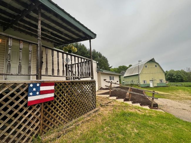 19698 County Road Br, Home with 3 bedrooms, 2 bathrooms and null parking in ROCKBRIDGE WI | Image 85