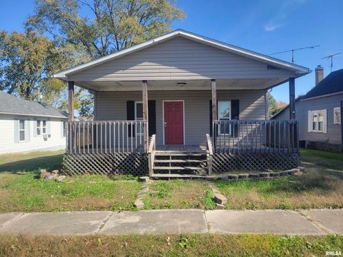 208 N Washington St, Hurst, IL, 62949-1096 | Card Image