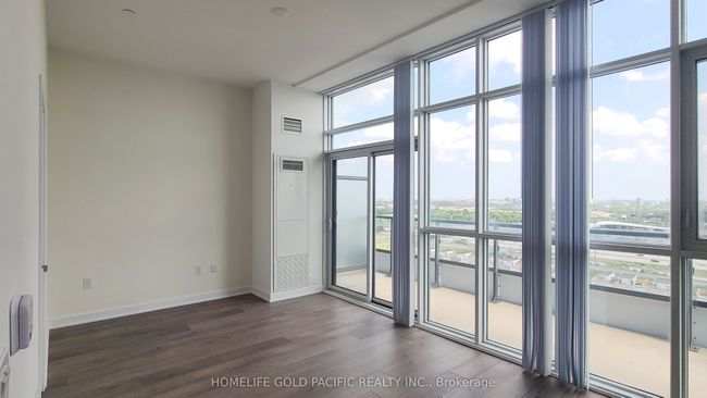 1808 - 10 Honeycrisp Cres, Condo with 0 bedrooms, 1 bathrooms and null parking in Vaughan ON | Image 4