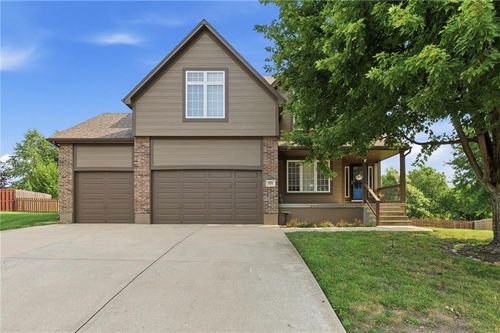 932 Elder Ct, Raymore, MO, 64083-8292 | Card Image